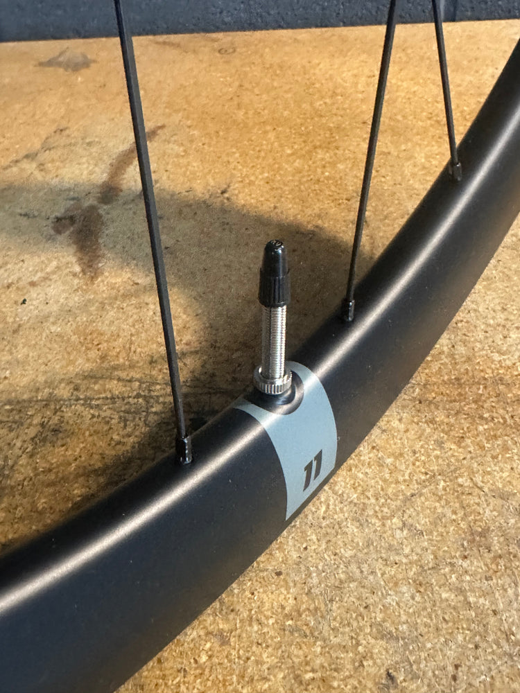 Elleven Carbon Road Wheelset
