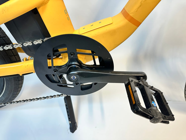 CO-OP E1.1 Electric Mini Cargo Bike 5'-6'3"