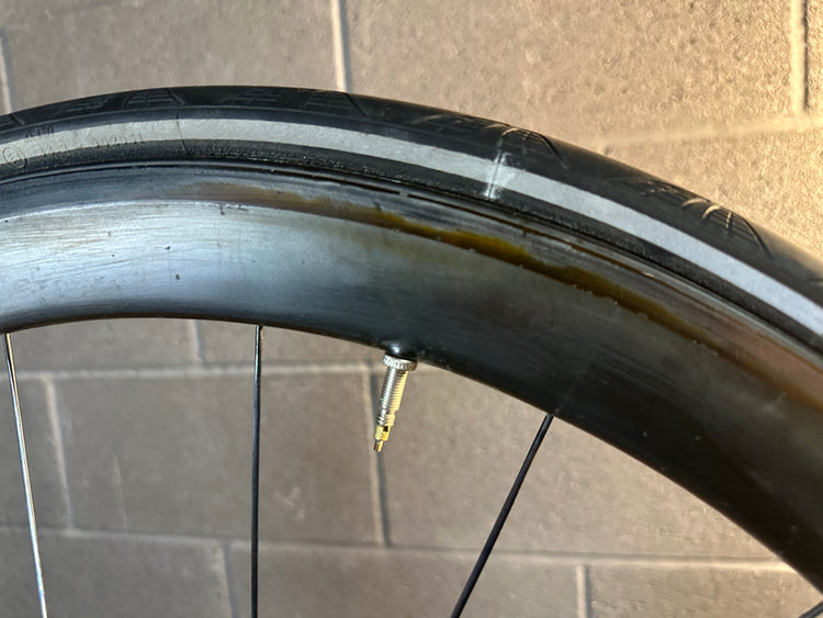 Carbon Aero 700c Front Wheel QR Clincher