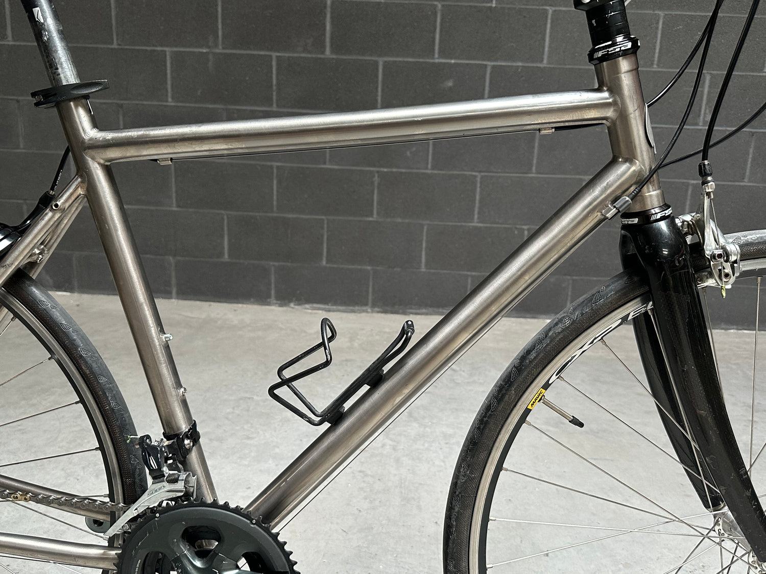 Van Nicholas Zephyr Titanium Flat Bar Road Bike 53cm