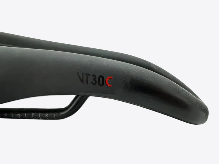 Black bicycle seat with 'VT30C' branding on a white background