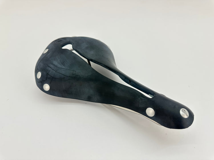 Selle Anatomica R2 Rubber Saddle New