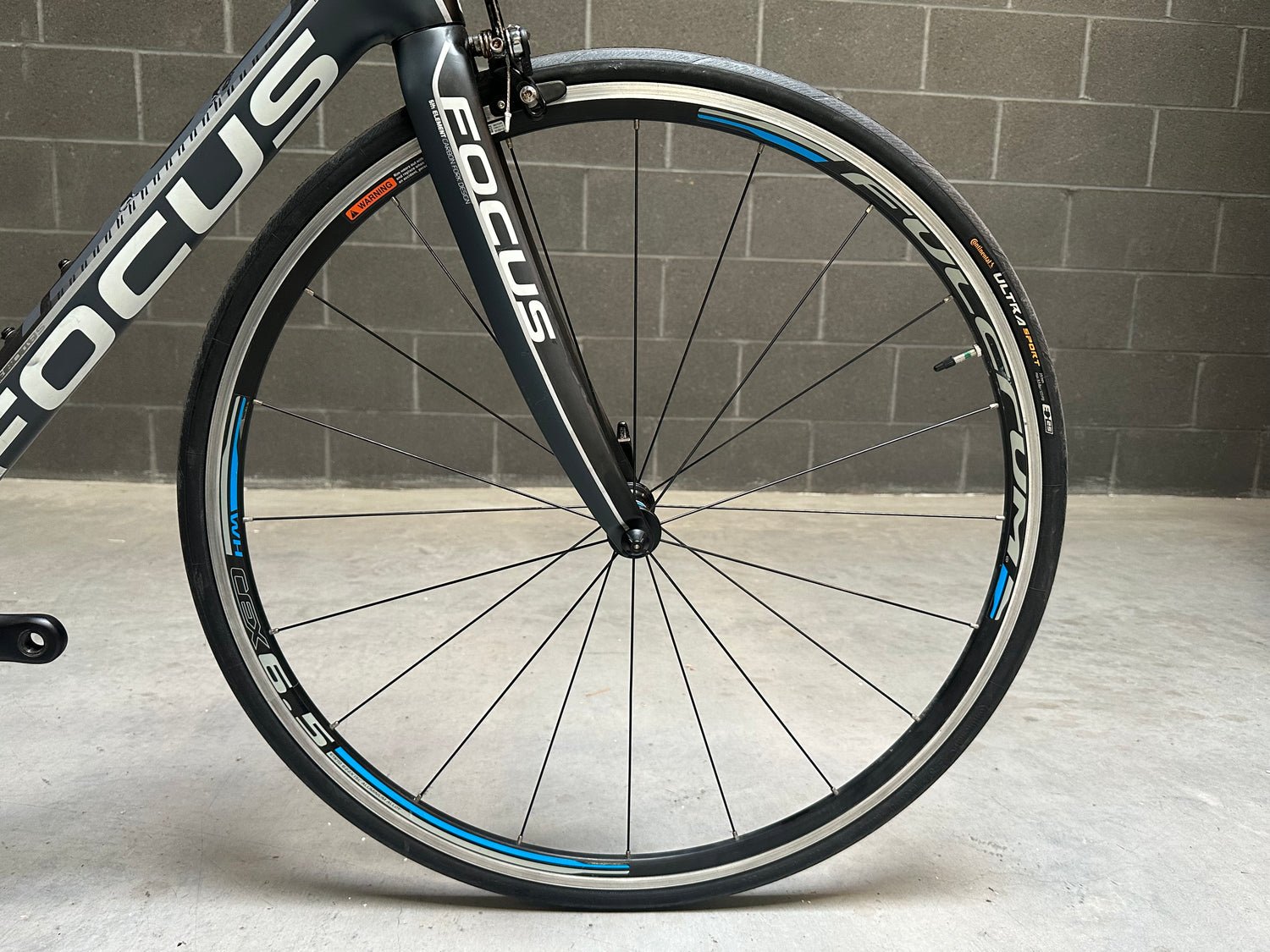 Focus Cayo Evo Carbon Flatbar Road Bike 54cm