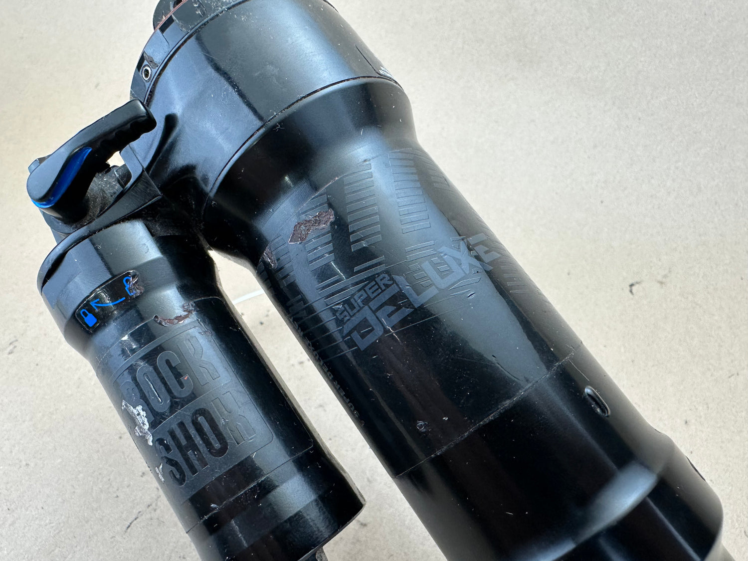 Rock Shox Super Deluxe Rear Shock 230x60 Rock Shox Super Deluxe Rear Shock 230x60