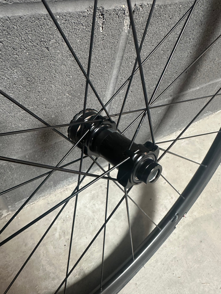 Fulcrum Racing 700c Disc Wheelset HG 12x142