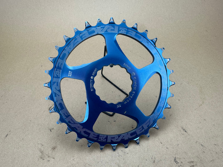 Race Face Narrow Wide Blue Chainring Cinch Mount 32T