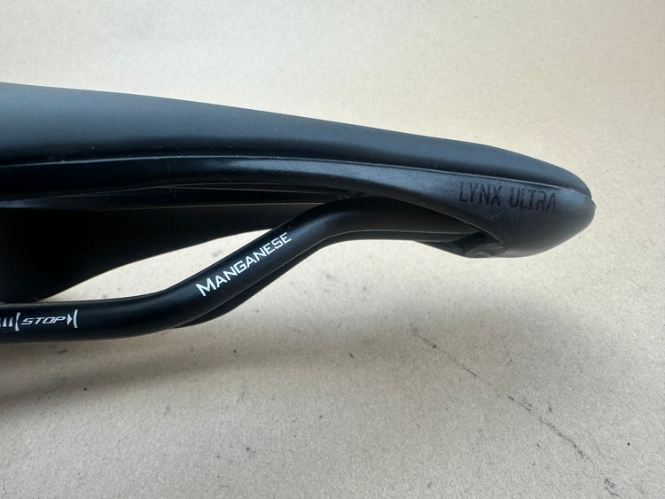 Most Lynx Ultra Saddle 145 Manganese