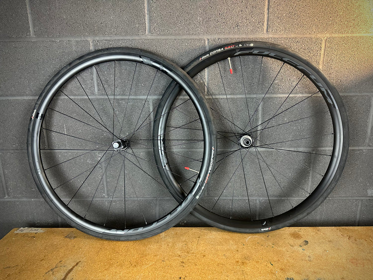 Fulcrum Racing 600 DB Alloy 700c Wheelset W/Tires XDR 12x142