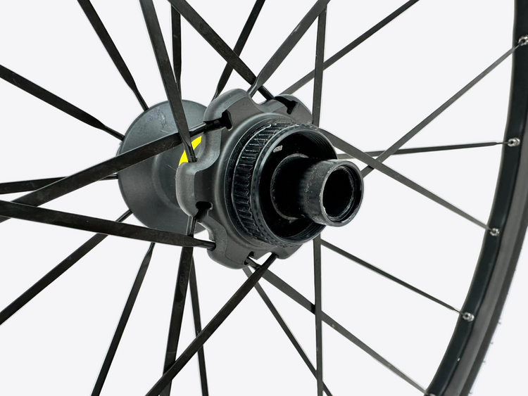 Mavic Ksyrium Elite UST Disc Rear Wheel 700c W/ Schwalbe Tire HG11 12x142