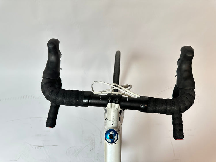 Trek Domane Women's Carbon Road Bike 50CM Ultegra