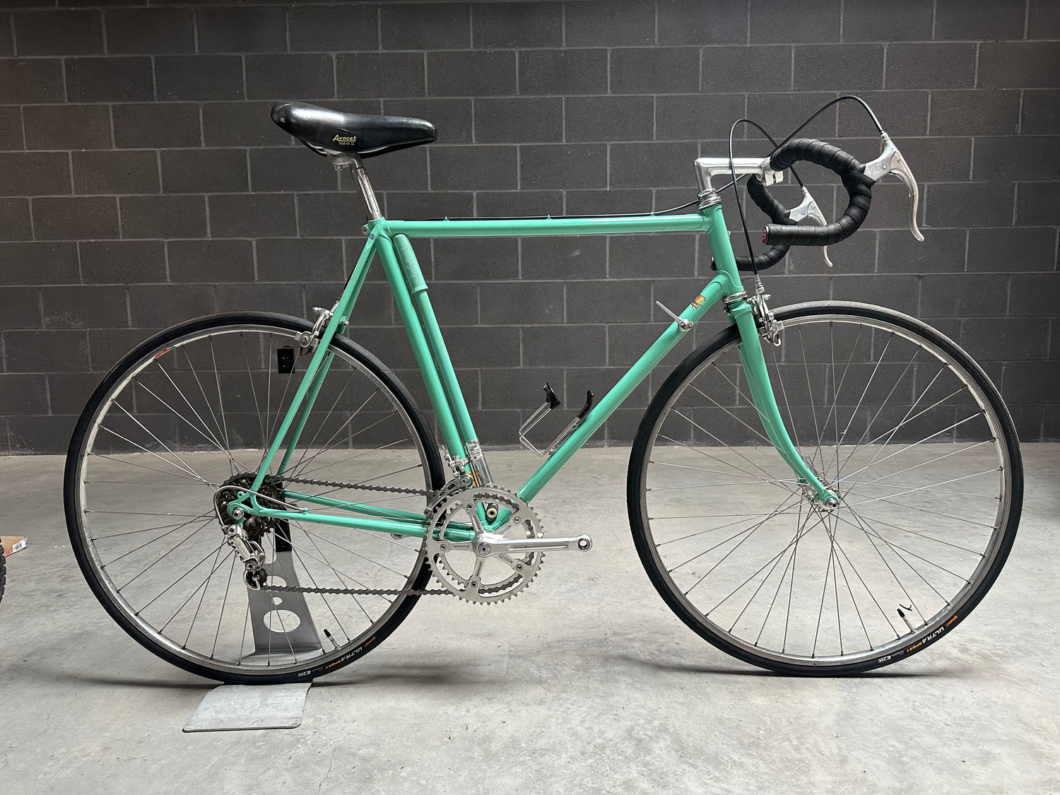 Bianchi Road Bike Vintage Campagnolo 57cm
