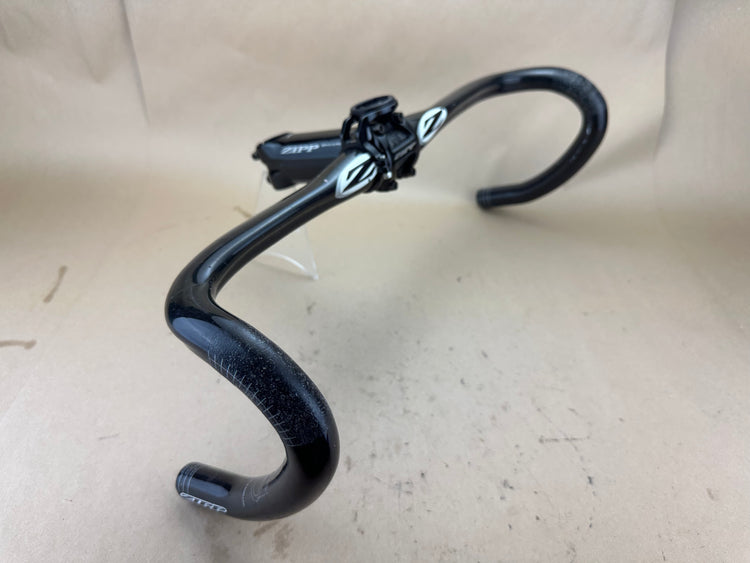 Zipp Carbon Handlebar 435mm and Stem 110mm