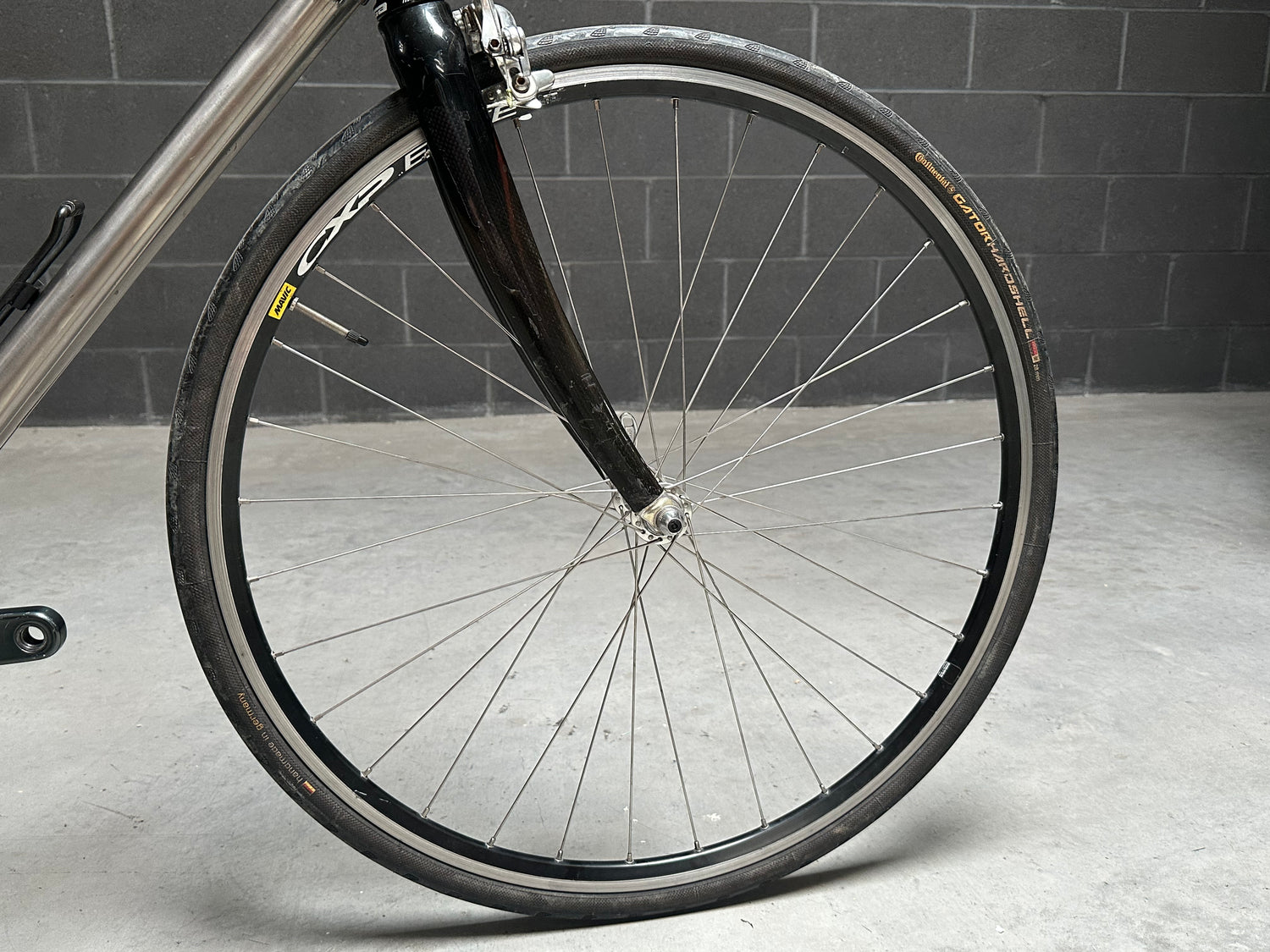 Van Nicholas Zephyr Titanium Flat Bar Road Bike 53cm