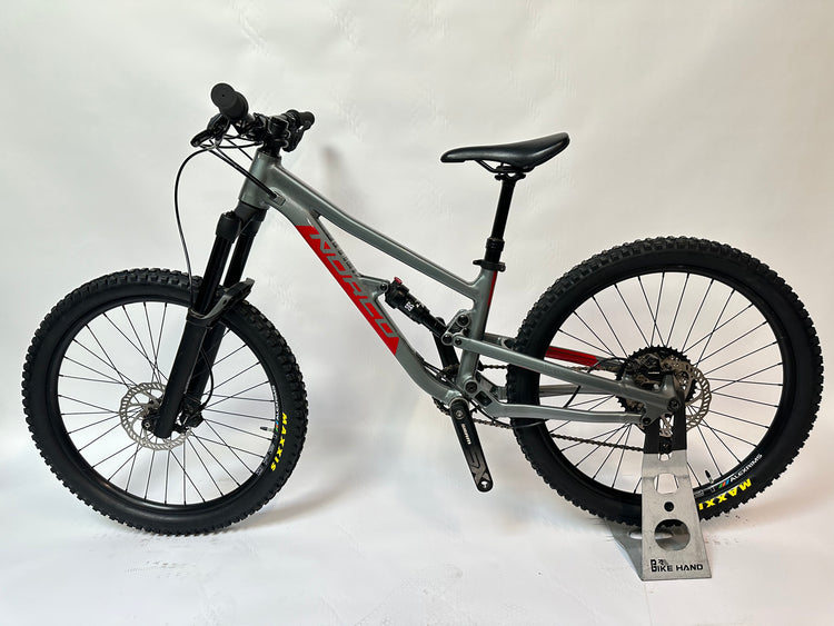 Norco Fluid 24" Kids Full Suspension Mountain Bike 9-12 Years Old