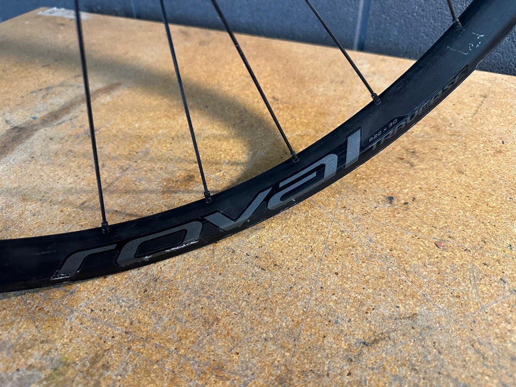 リアのみ　Roval 29er boost スルーアクスル　12x148 リアのみ Roval 29er boost スルーアクスル 12x148 - メルカリ
