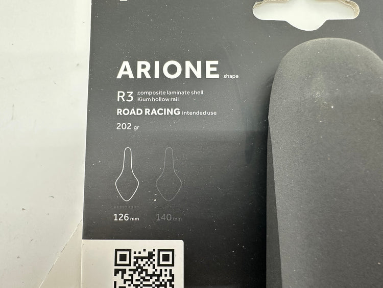 Fizik Arione R3 Road Bike Saddle 126mm Kium Rails