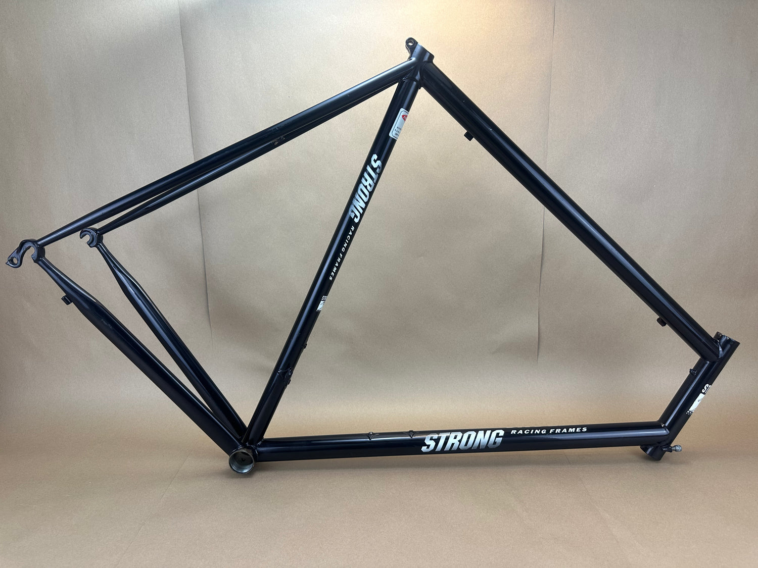 handgefertigte fahrradrahmen Strong Racing 700c Road Bike Frame 65cm Steel Handmade Montana