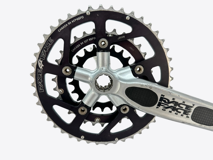 Race Face Next Forged Carbon Crankset With Isis BB 175 Triple