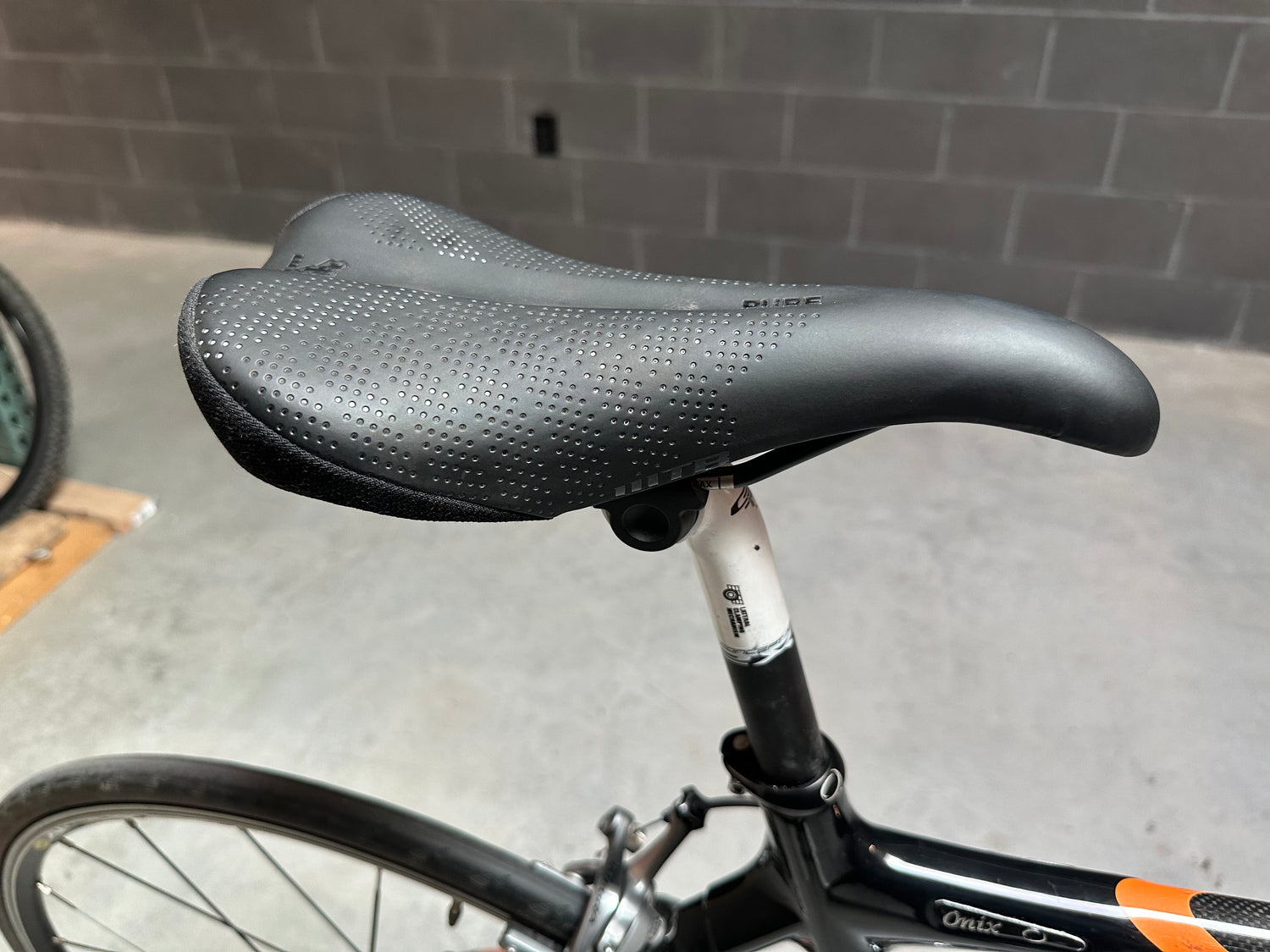 Orbea Onix Carbon Road Bike 54cm Ultegra