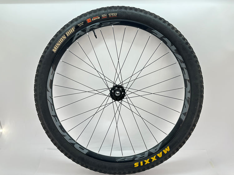 Race Face AR27 29" Front Wheel With Maxxis Minion 15x110