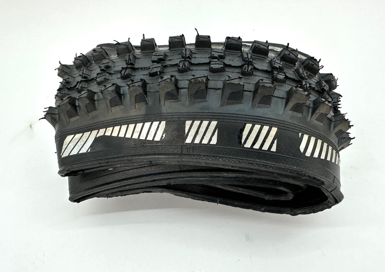 E Thirteen TRSR A/T 27.5 x 2.35" MTB Tire Tubeless