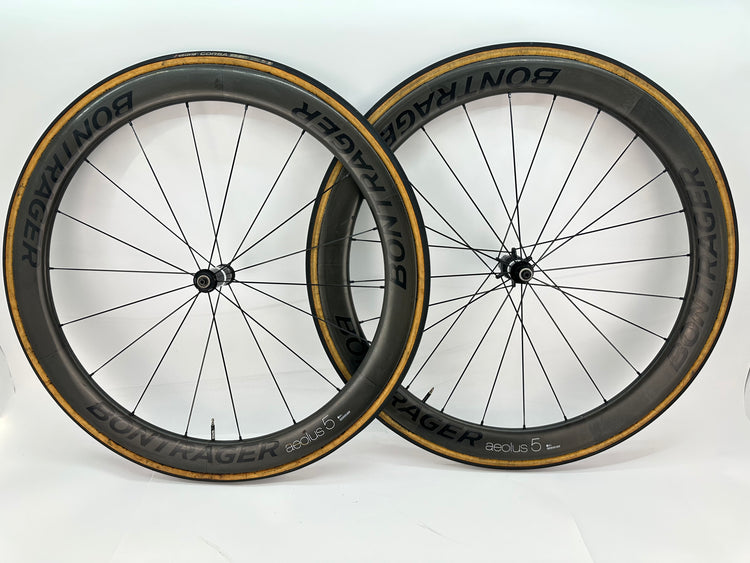 Bontrager Aeolus 5 Carbon Tubular 700c Wheelset QR HG11