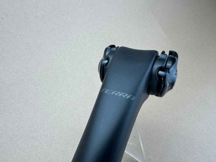 Specialized Roval Terra Carbon Seatpost 27.2