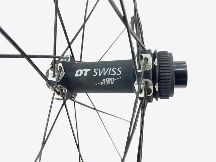 close up of the front hub