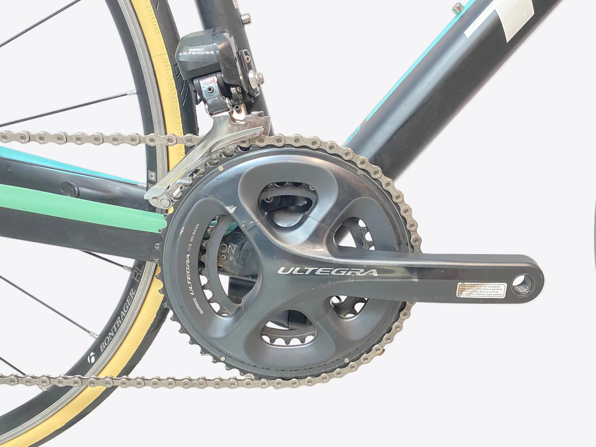 view of the right crank arm