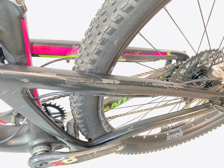 view of the left seat stay
