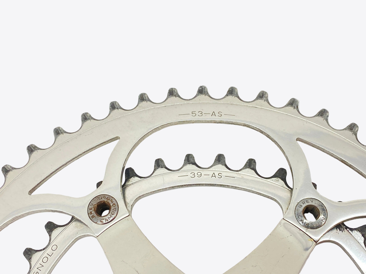 close up of the chainrings