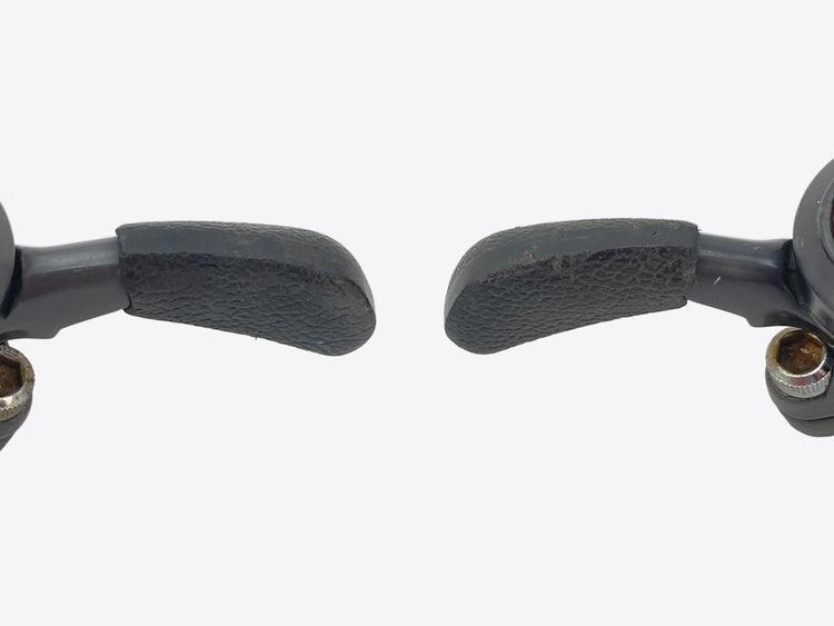 close up of the thumb pads