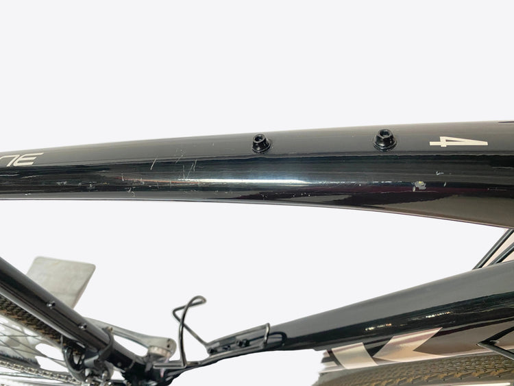 scratches on the top tube