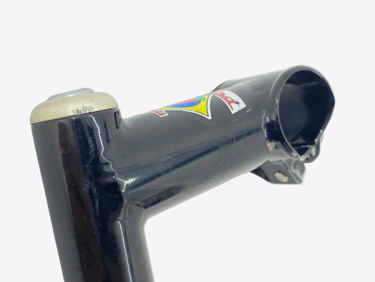 right side view of the stem