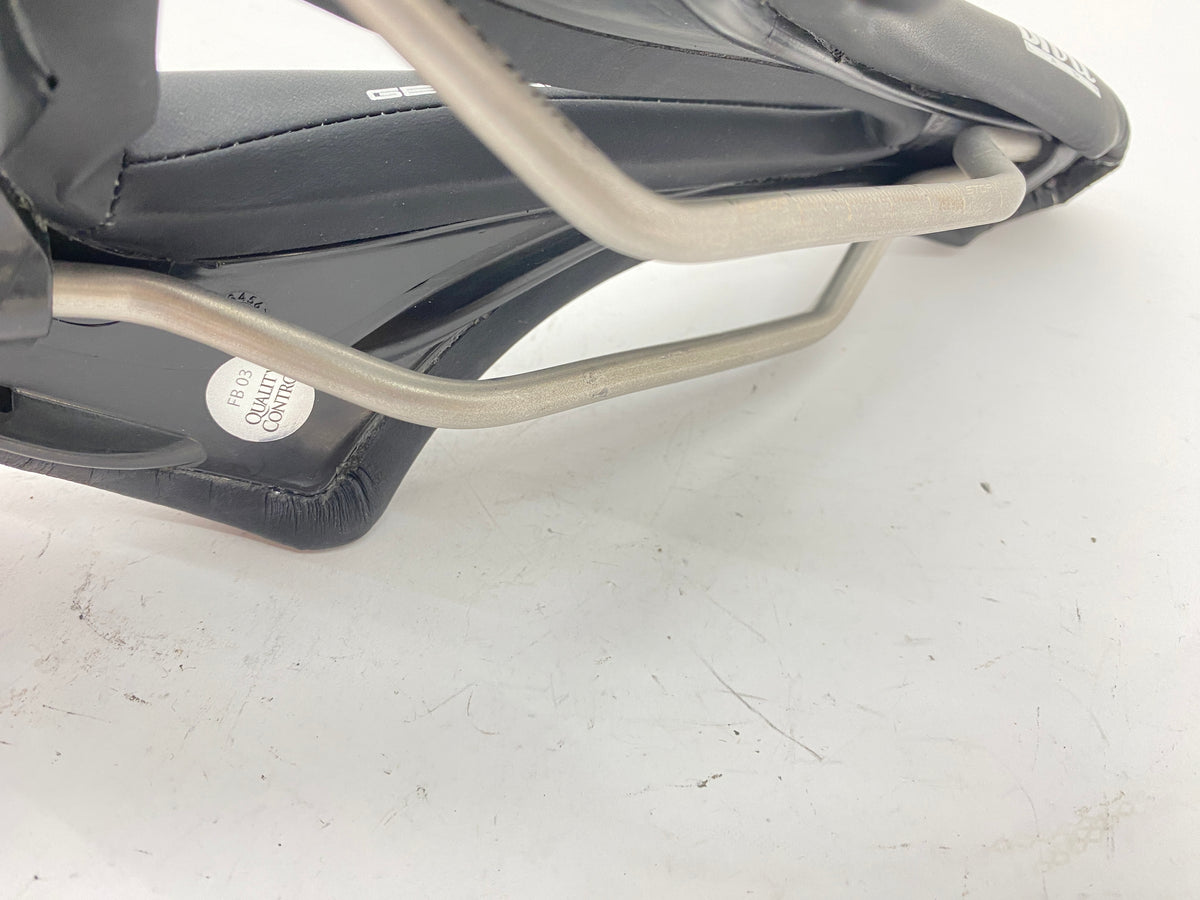 close up of the rails