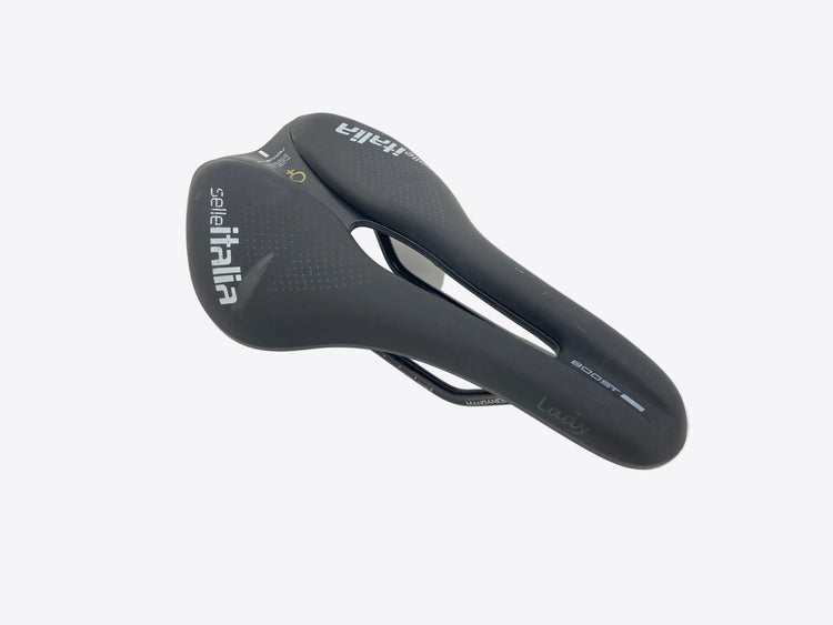 main view of the saddle