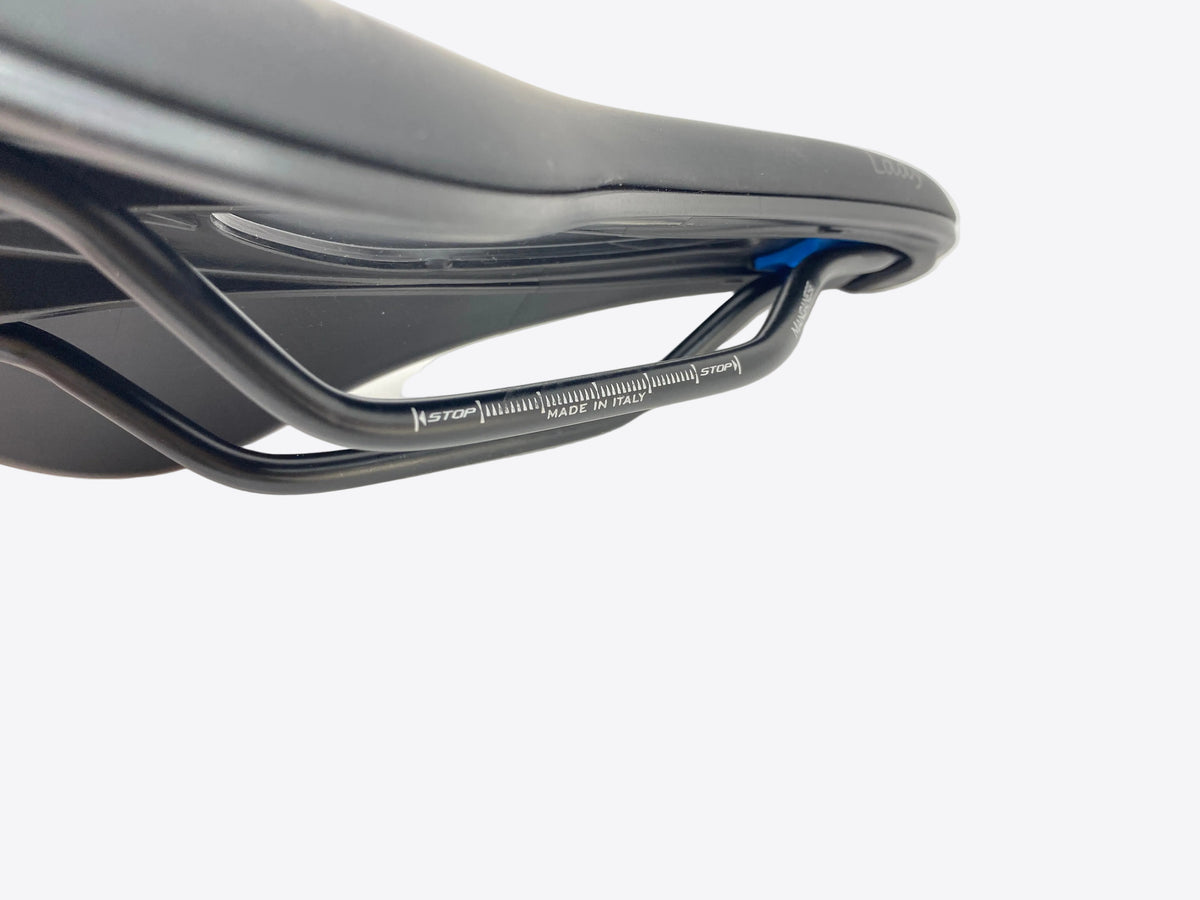 close up of the rails
