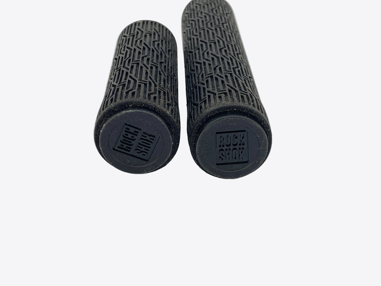 end view of the grips