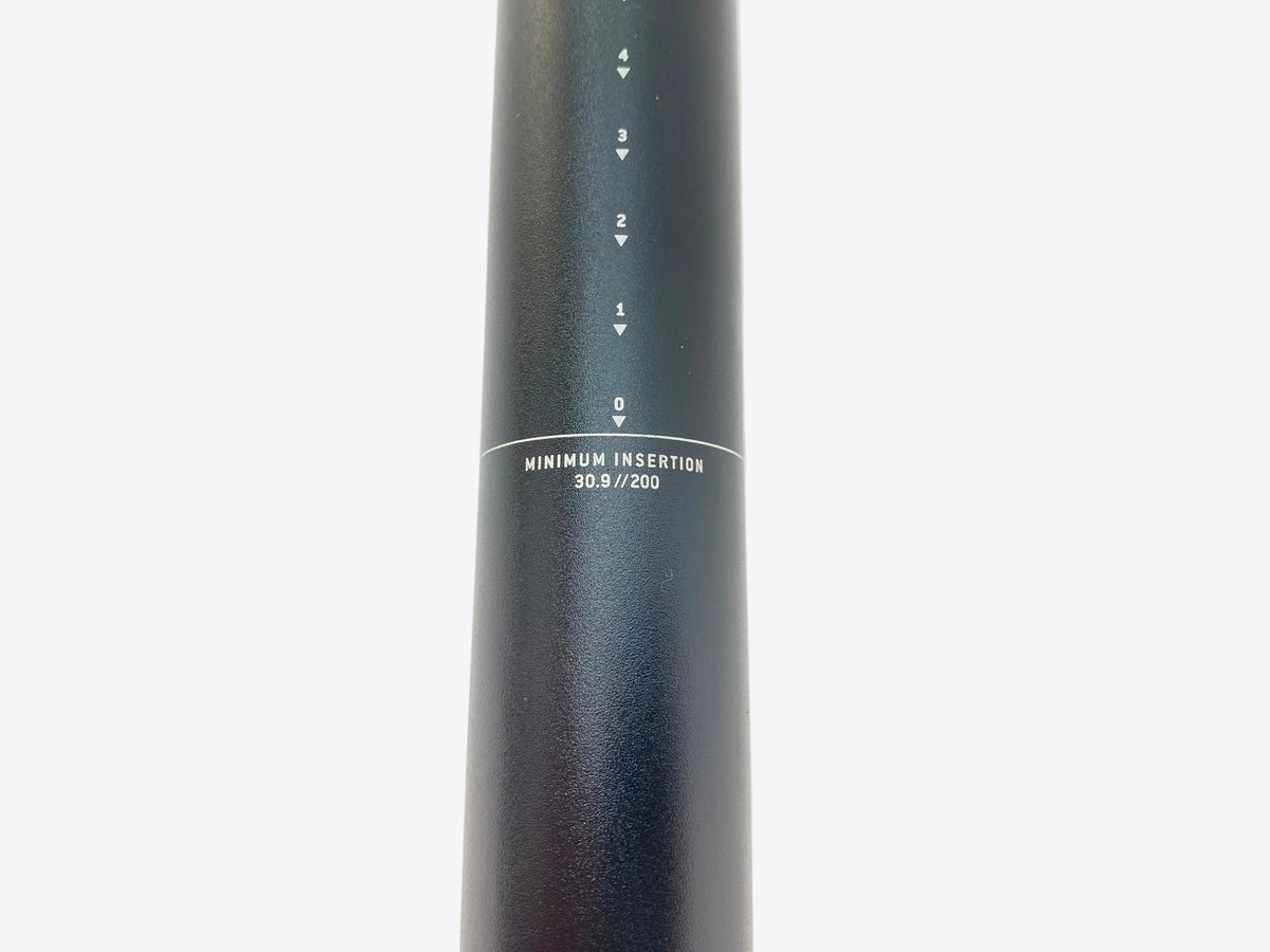 close up of the size label