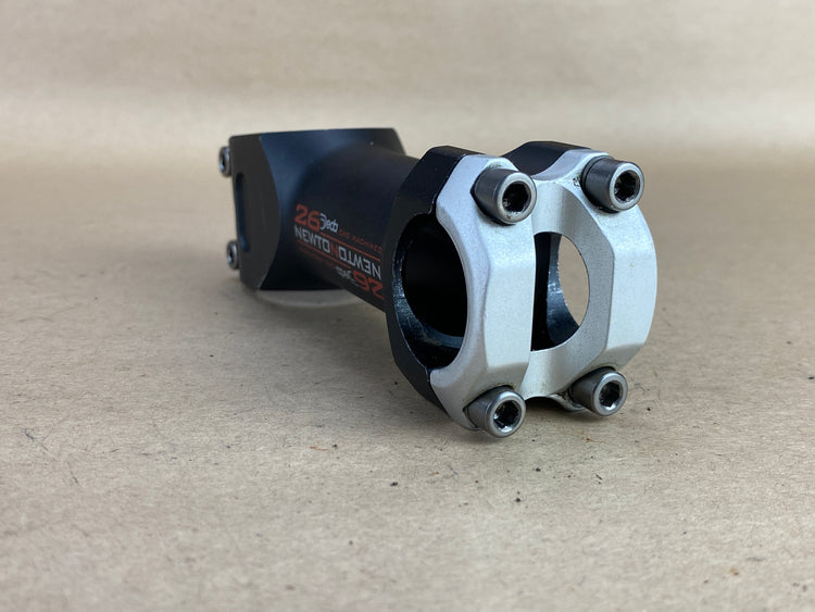 Deda Newton Stem 90mm 26.0 28.6