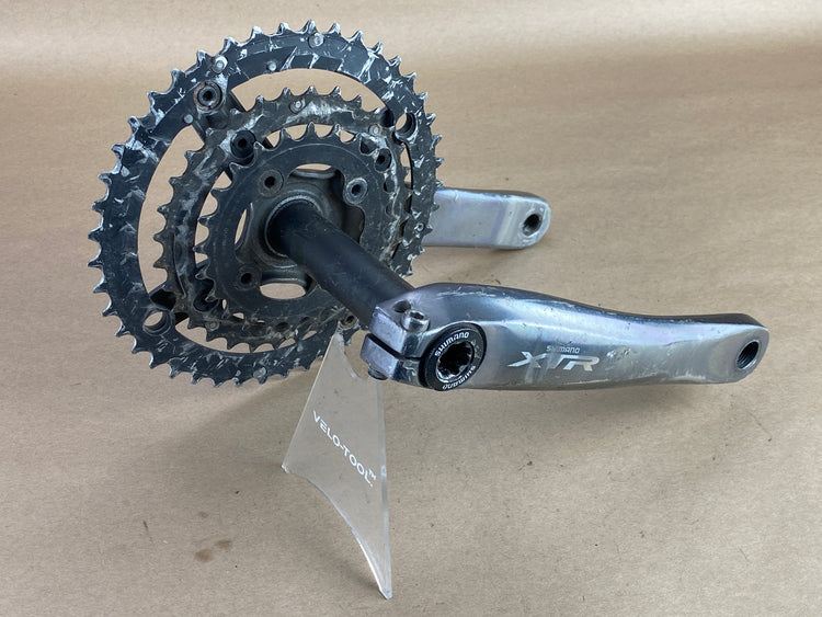 Shimano XTR FC-M960 Triple Crankset 175mm Fair