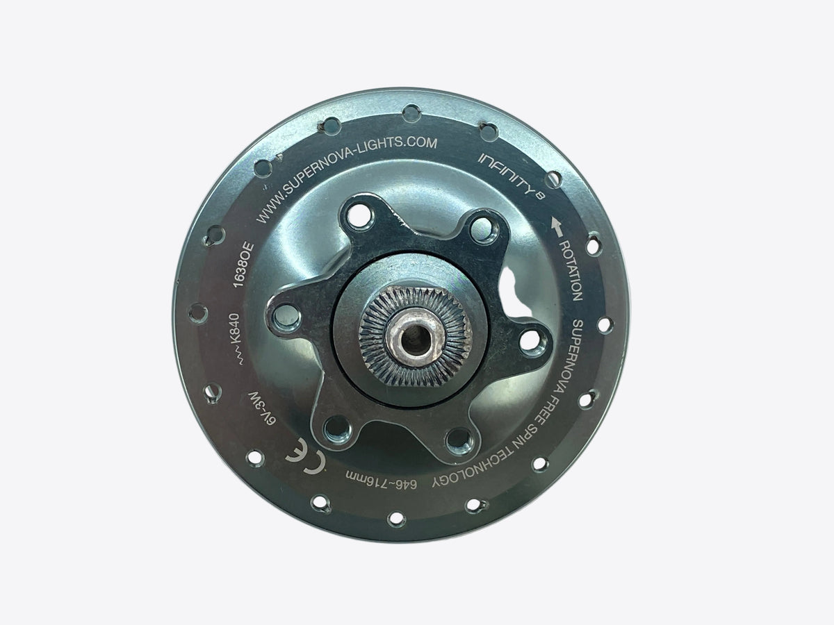 close up of the left hub flange