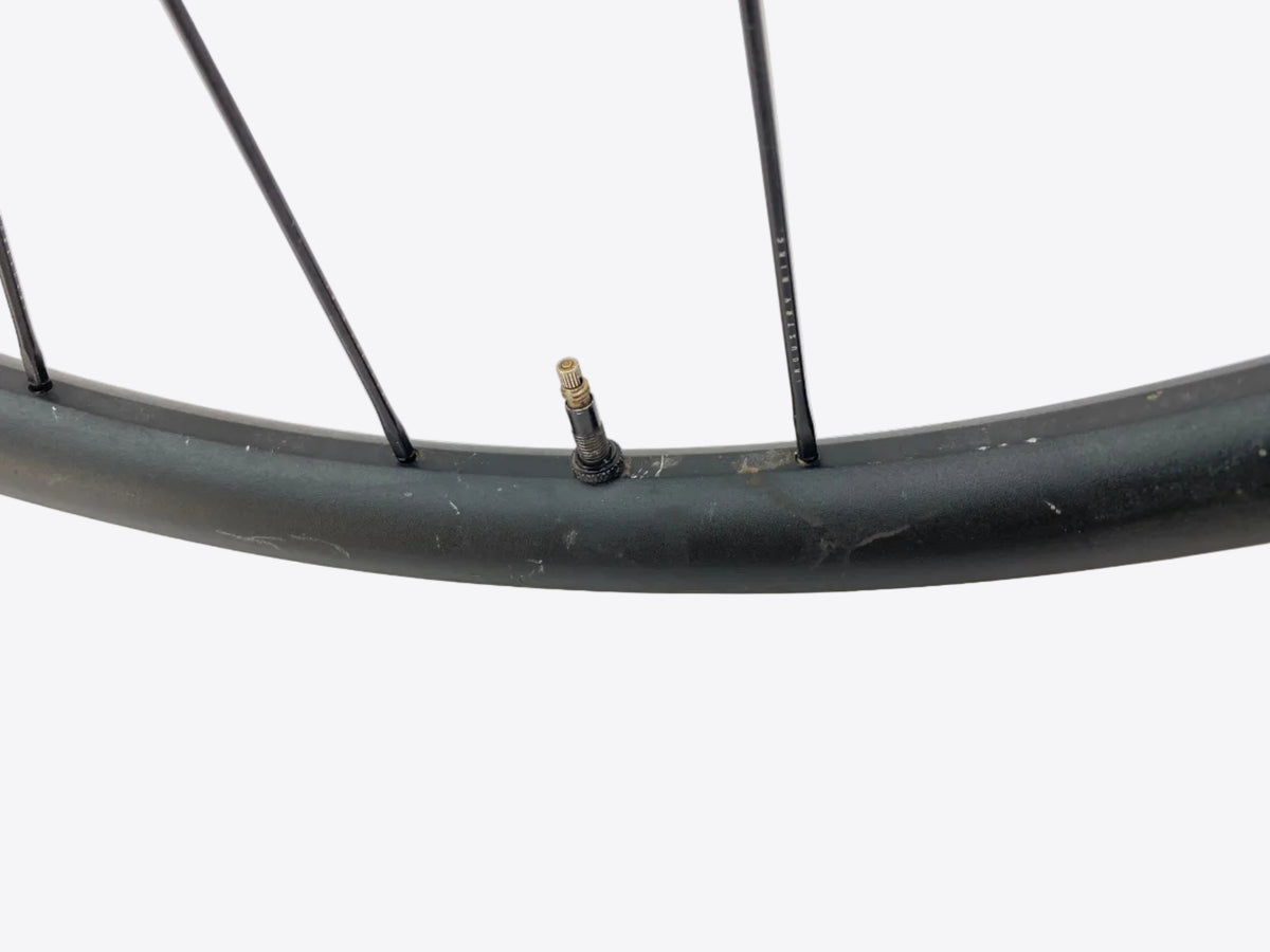 small scratches on the rim 2