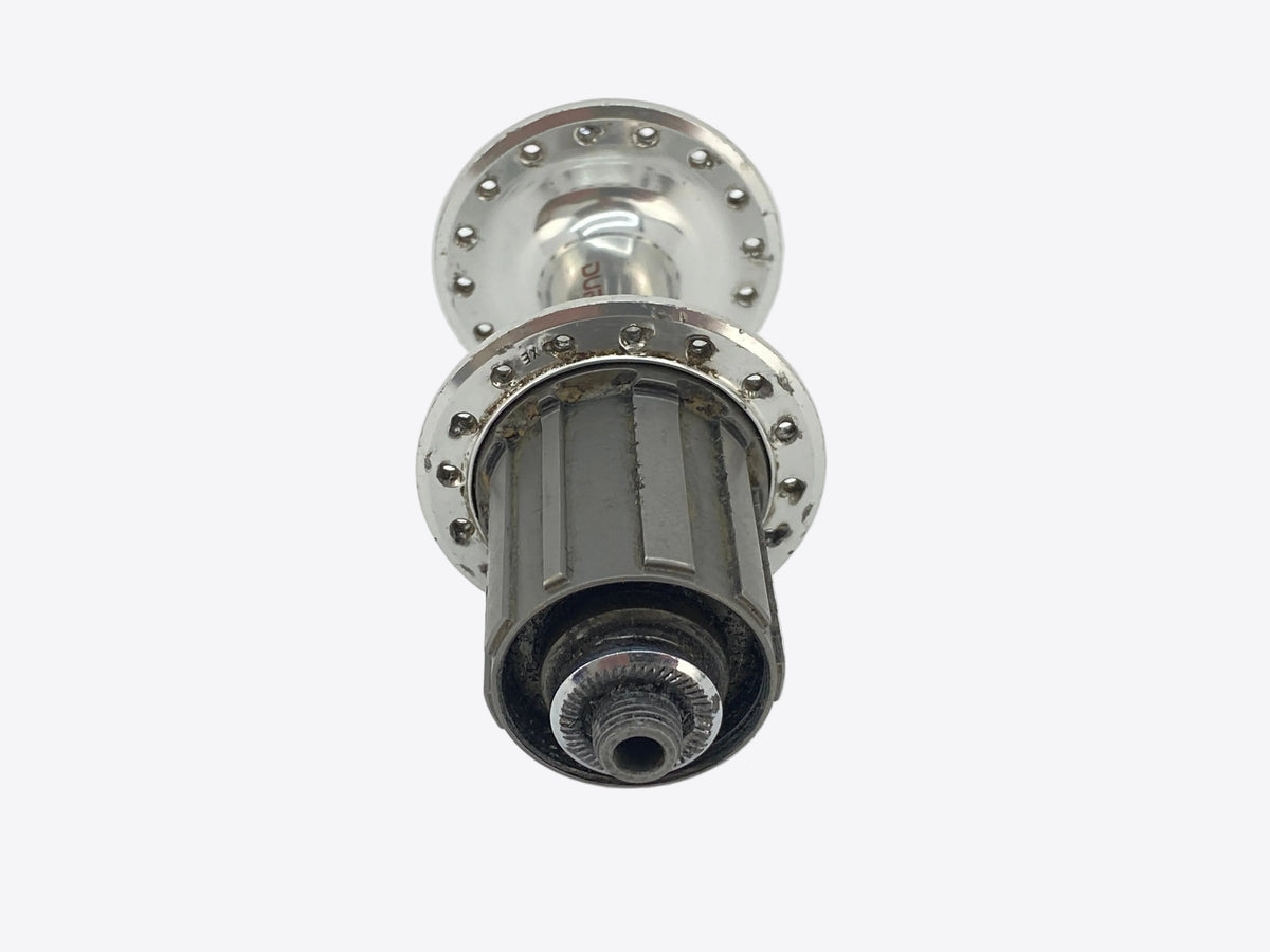 view of the right axle end