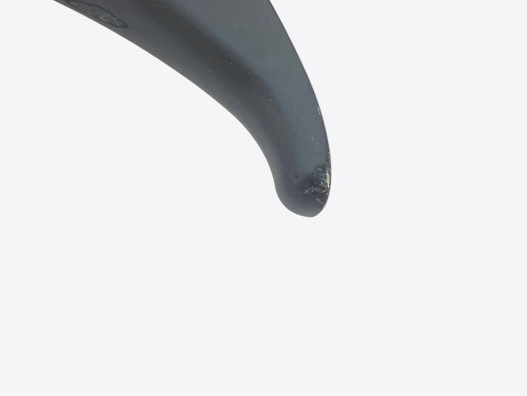 scratch on the left lever end