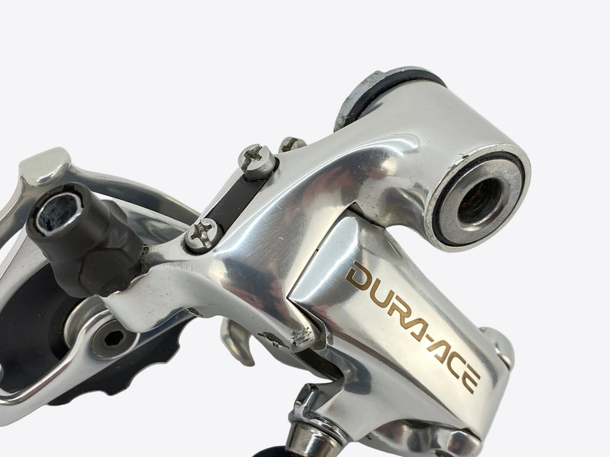close up of the derailleur face