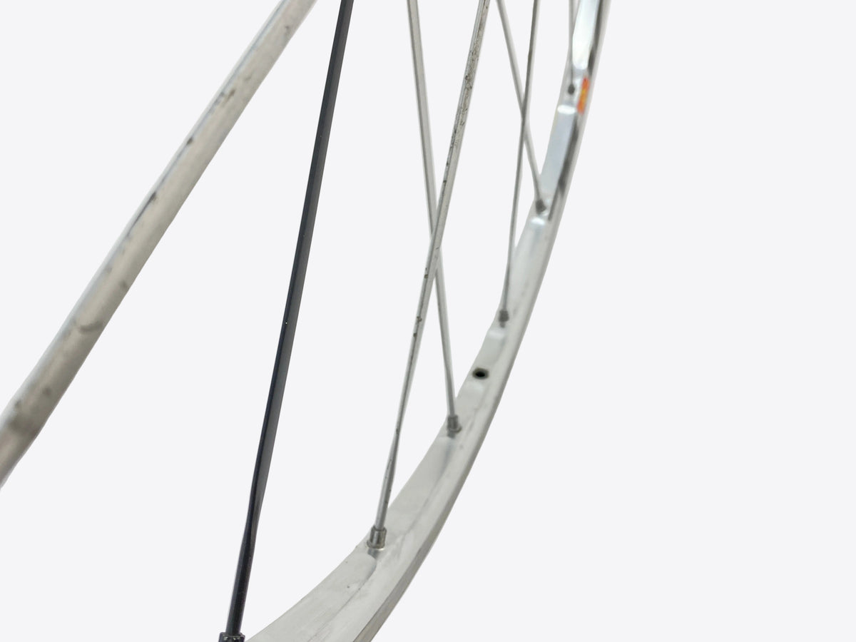 twisted spoke on rear