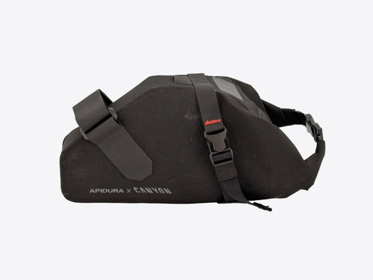 other side view of bag