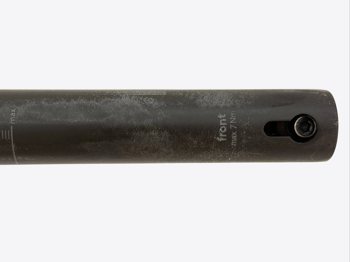 bottom of seatpost
