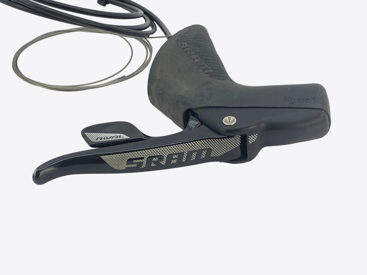 front view of the rear lever